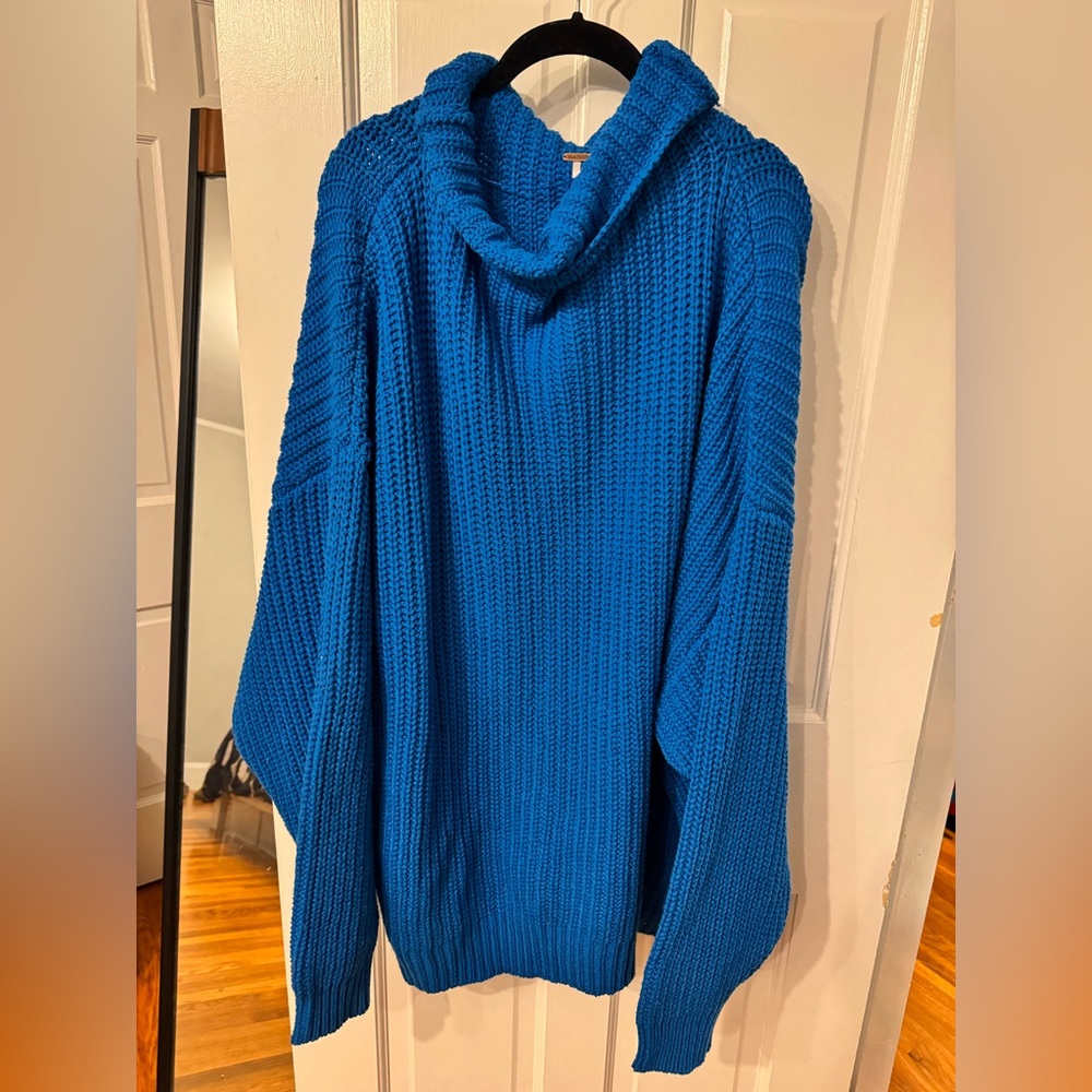 Free People Swim Too Deep blue sweater XL